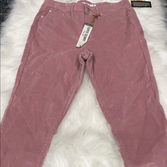 American Rag
Juniors' High-Rise Corduroy Skinny - Picture 6 of 9